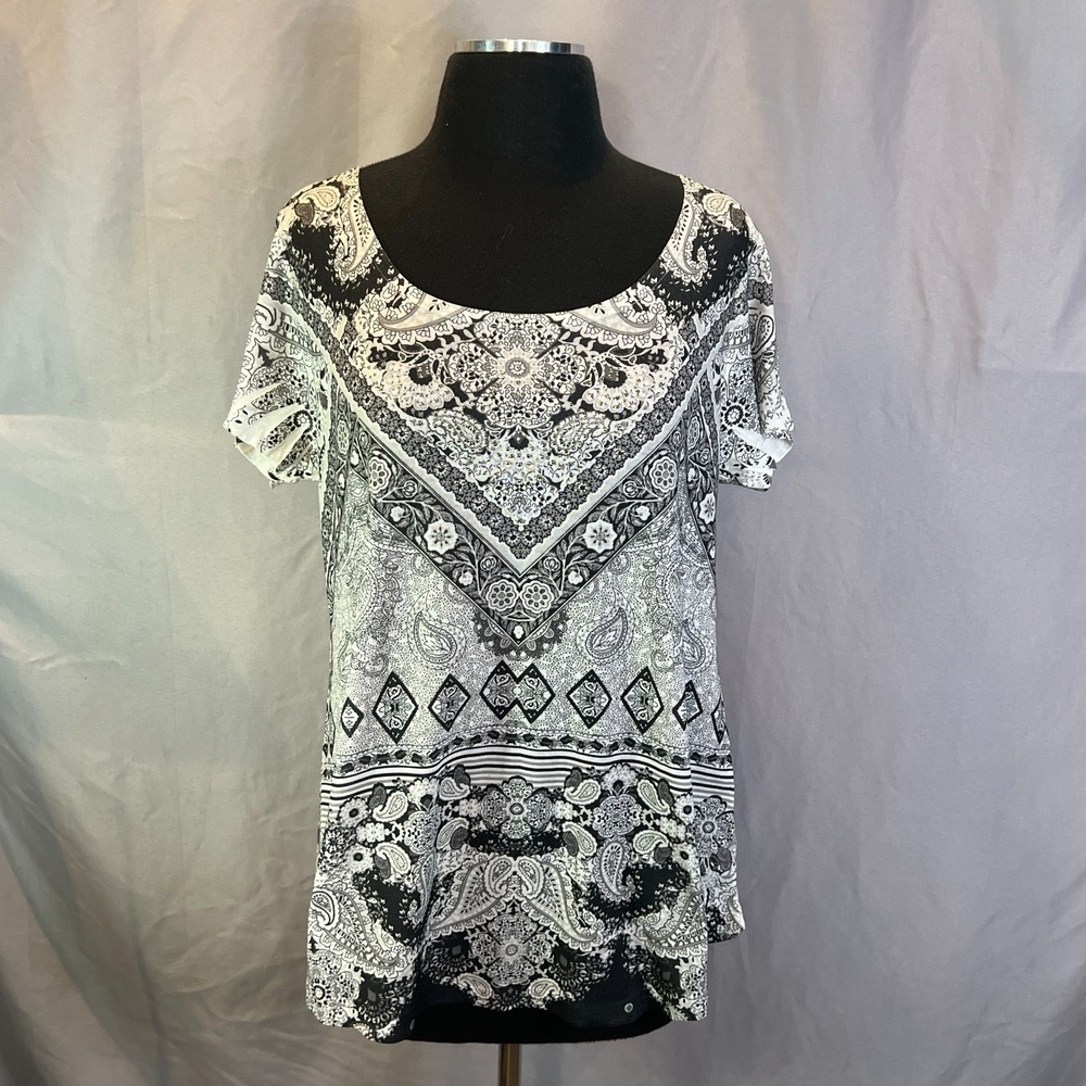 World Unity Tunic Blouse Womens XL White Black Aztec Print Curved High Low Hem